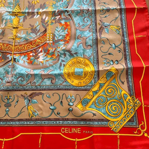 Celine Wrap - Picture 2 of 2